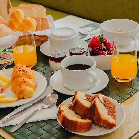 Imperio Do Rei Hotel 2*