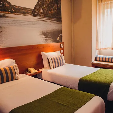 Hotel Império Do Rei Castelo Branco (Centro)